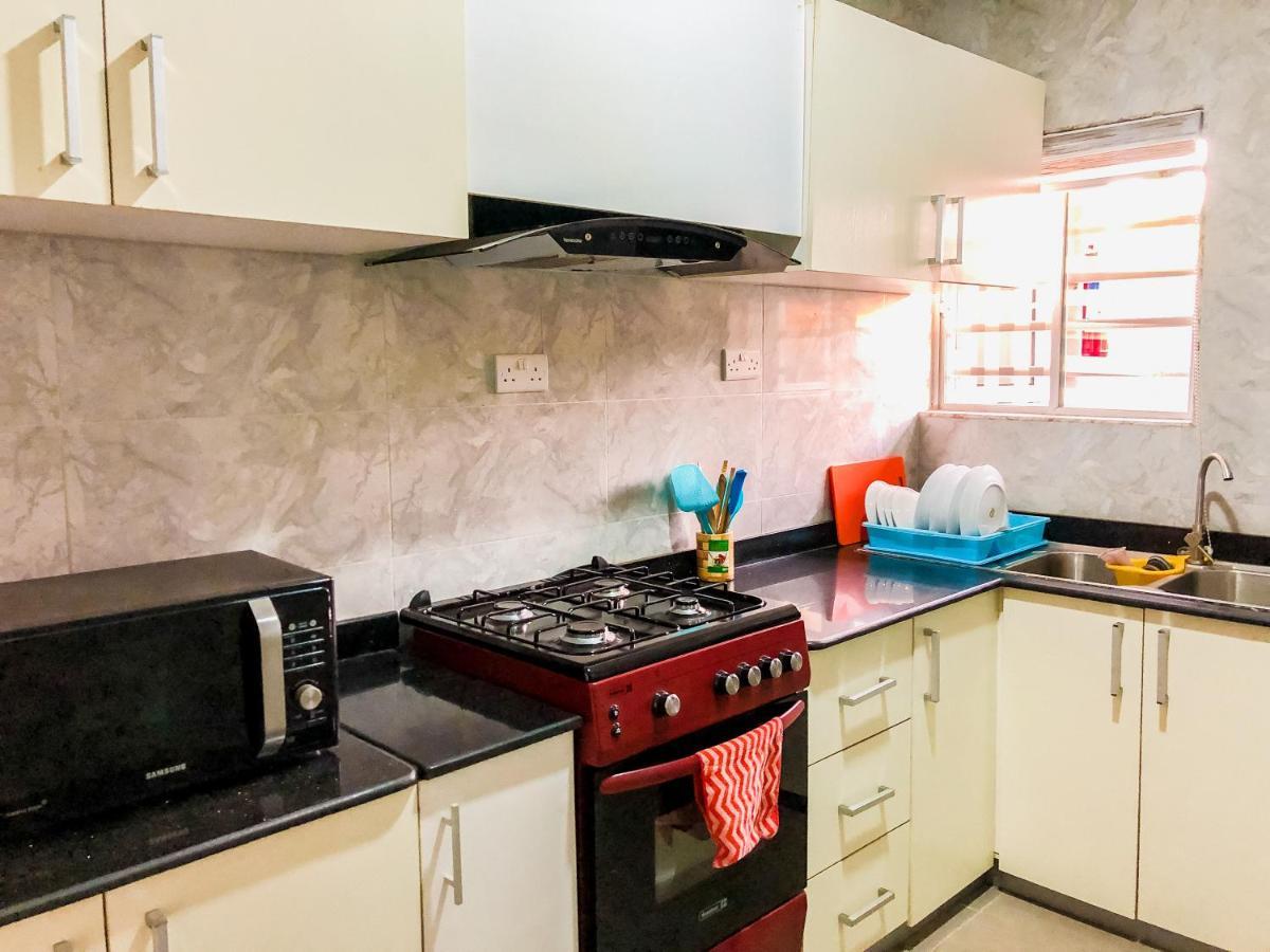 Crayford Homes Ikeja Esterno foto