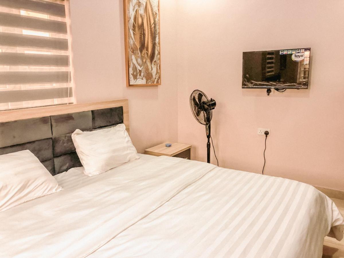 Crayford Homes Ikeja Esterno foto